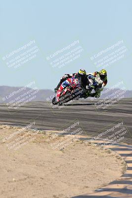 media/Dec-07-2025-CVMA (Sun) [[3e7d2de5dc]]/Race 6-The Shootout/